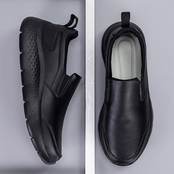 Potpuno crne vodootporne ležerne cipele za lijene cipele za srednje i starije osobe, vanjske tate, muške cipele, navlake za kuhinju, protuklizne cipele