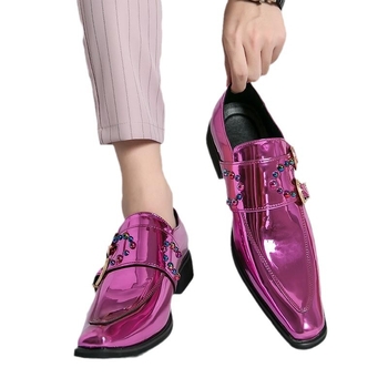 Νέα, casual, ανδρικά δερμάτινα παπούτσια για άνδρες, σε ρετρό στυλ, μοντέρνα, φθινοπωρινά και χειμερινά στυλ, με ψηλόμεσο δερμάτινο παπούτσι και μυτερή μύτη.