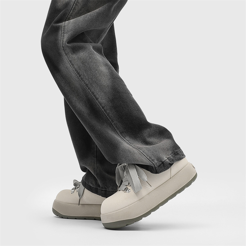 Pánske topánky na jar 2025, nové britské štýlové retro trendy kožené topánky na platforme, univerzálne skate topánky