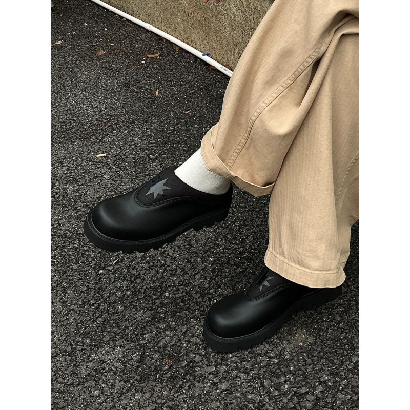 Severný Xinjiang Wolf Letné nosenie Priedušné ležérne Derby topánky bez podpätku Kožené topánky Európska stanica Hrubá podrážka Baotou Polpapuče pre mužov