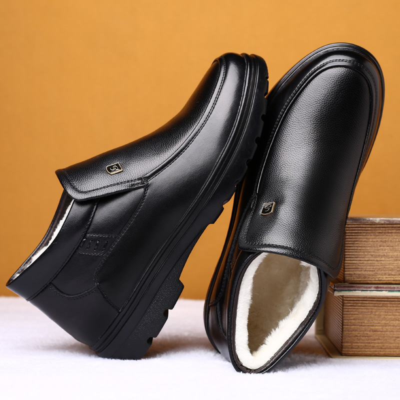 Pamučne cipele Muške zimske tople flisom podstavljene zadebljane kratke vunene muške pamučne kožne cipele za srednju i stariju dob, neklizajuće cipele za tate, plus veličina 4748