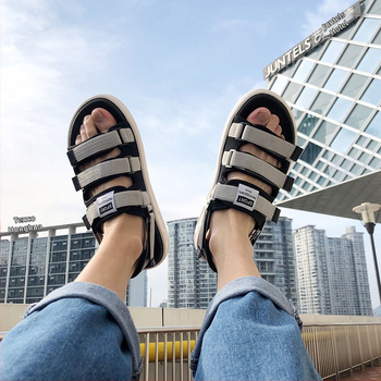 Prekogranične nove sandale za muške ljetne sandale za plažu s dvostrukom namjenom i papuče u vijetnamskom korejskom stilu, moderne parne sandale za vanjsku odjeću