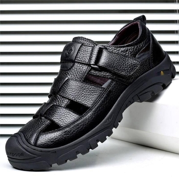 Ljetne prozračne sandale od prave kože za tate srednjih godina, ležerne sandale 2022., muške cipele od mekane kože s šupljom rupom i mekom površinom