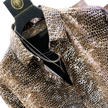 Κορεάτικο στυλ Άνοιξη και Φθινόπωρο Μοντέρνο Στυλ Ανδρικό Πουκάμισο με Μακρυμάνικο Μπλούζα με Διακριτικό Ντραπέ Λουλούδι