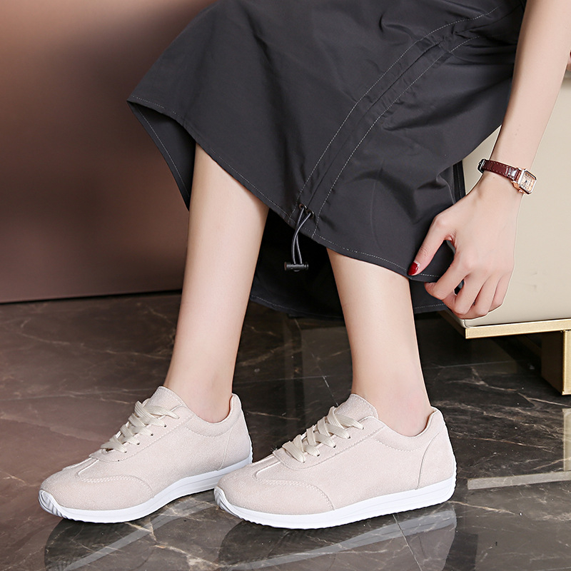 Prekogranične plus veličine 2025 Proljeće i jesen Nove ženske cipele Ženske cipele za boarding Studentske cipele Forrest Gump Bijele cipele plus veličine 414243