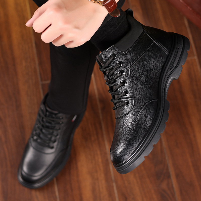 Meeste talvekingad Uued fliisvoodriga paksud soojad puuvillased kingad, moodsed vabaaja villast nahast kõrge säärega platvormiga lumesaapad