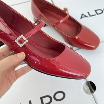 Γυναικεία παπούτσια εξωτερικού εμπορίου για εξαγωγή συν μέγεθος οικογένειας τετράγωνο κεφάλι ρηχό στόμα στρας αγκράφα μονό παπούτσια xiangfeng Mary Jane παπούτσια