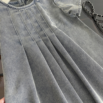 Dievčenské letné šaty s krátkym rukávom 2025 Nový detský štýl mäkkej džínsovej sukne pre dievčatká, módne princeznovské šaty