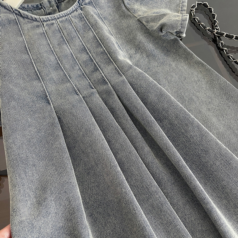 Dievčenské letné šaty s krátkym rukávom 2025 Nový detský štýl mäkkej džínsovej sukne pre dievčatká, módne princeznovské šaty