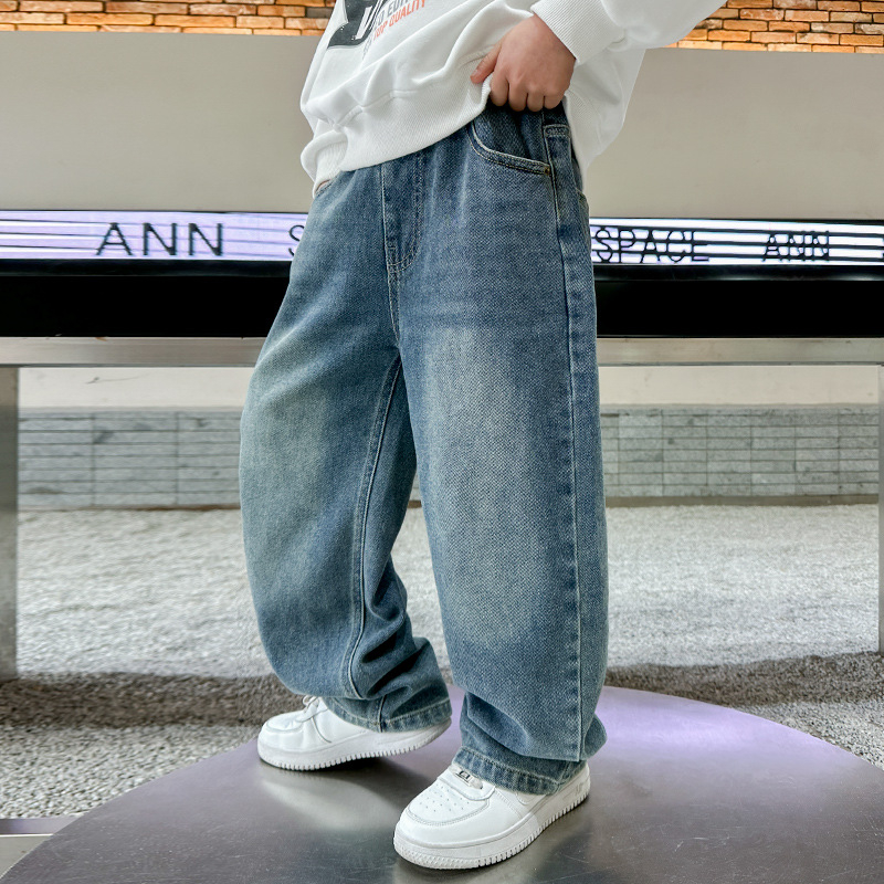 Väliskaubanduse poiste sirged teksad, trendikad ja lahedad laste kevad- ja sügispüksid keskealistele ja vanematele poistele, kenad vabaajapüksid