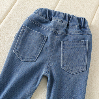 Άνοιξη και Φθινόπωρο, μοντέρνα, μοντέρνα κορεάτικα τζιν με φουντίτσες