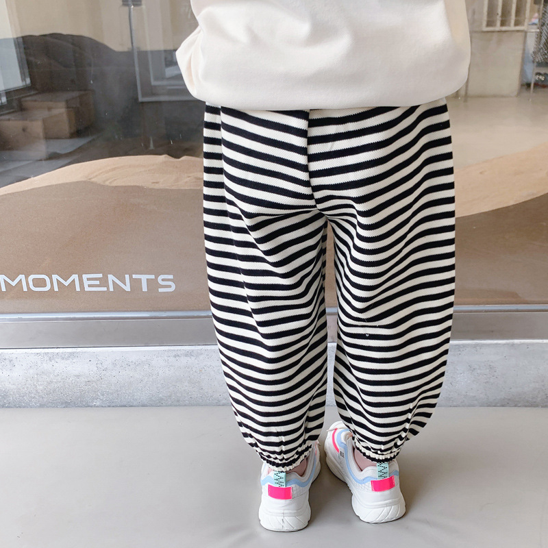 Момичешки панталони Пролетно-есенно връхно облекло 2025 Ново пролетно детско облекло Стил Раирани летни спортни панталони Ежедневни спортни панталони