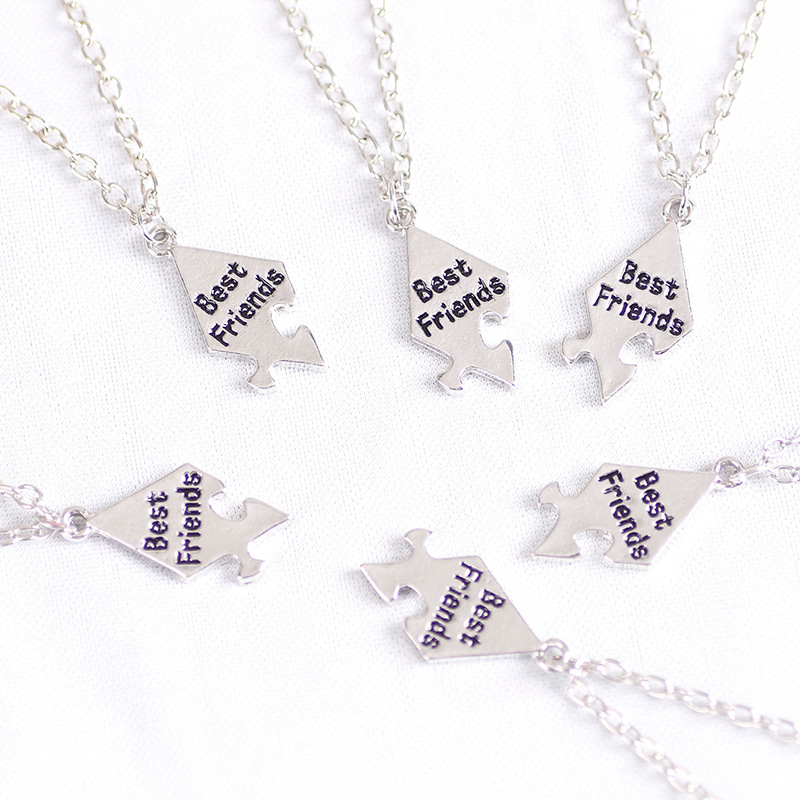 Fabriko didmeninė prekyba gero draugo serijos šešių žiedlapių siuvinėjimu penkiakampės žvaigždės formos merginos gero draugo karoliai, pakabukas moterims, banga