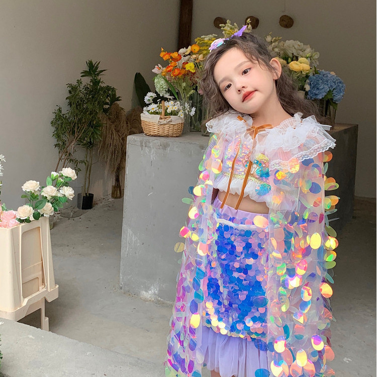 INS Saldētas meitenes fliteru Helovīna bērnu šalle ar plānu pludmales apmetni, mazās princeses saules aizsargsietu