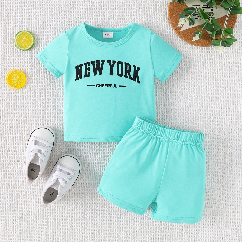 Letné nové chlapčenské šortky s okrúhlym výstrihom a krátkym rukávom s potlačou abecedy, ležérny oblek