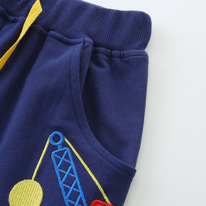 2024. aasta uued suvised poiste tikitud vabaaja moe beebidele mõeldud Euroopa ja Ameerika vabaaja stiilis laste lühikesed püksid