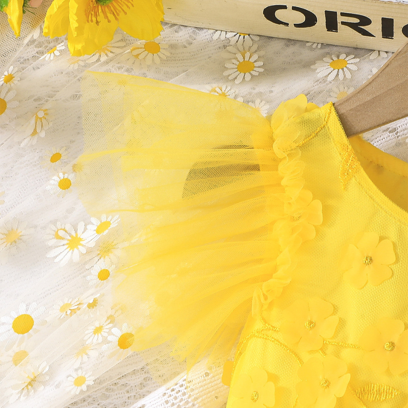 Letné šaty Crosshranice 2025, nové sladké a roztomilé princeznovské šaty s volánikovými rukávmi a okrúhlym výstrihom, kvetinové sieťované šaty, ležérne prázdninové šaty