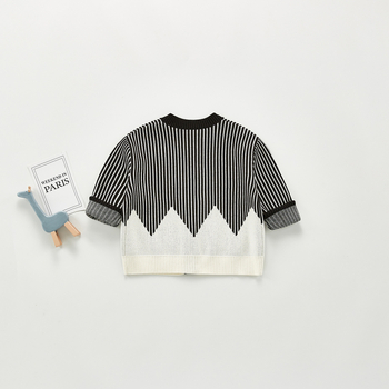 ins2020 Jesenski muški pleteni džemper za bebe, korejski crtani kardigan, muški džemper za 100 dana