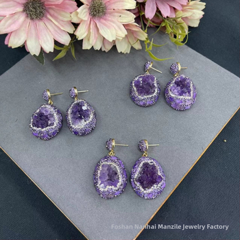 Urugvajas ametista TikTok tiešraides karsti pārdotie auskari ar čūskādas dibenu, augstas kvalitātes dabīgā akmens vintage rotaslietas