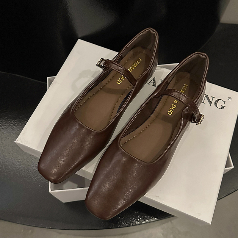 Dámske elegantné kožené topánky vo francúzskom retro štýle z mäkkej kože z roku 2024, nové, kórejské, so štvorcovou špičkou, ploché topánky Mary Jane s plytkými ústami