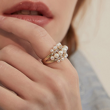 Ευρωπαϊκή και αμερικανική μόδα ευέλικτο δαχτυλίδι με μαργαριτάρια, γυναικεία προσωπικότητα, niche design, προηγμένο ψυχρό στυλ, ανοιχτό δαχτυλίδι