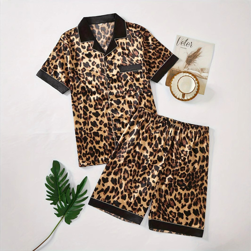 Pánske módne pyžamové pyžamo s leopardím vzorom, krátkym rukávom a šortkami, pohodlné a šetrné k pokožke, pohodlné pánske ležérne oblečenie
