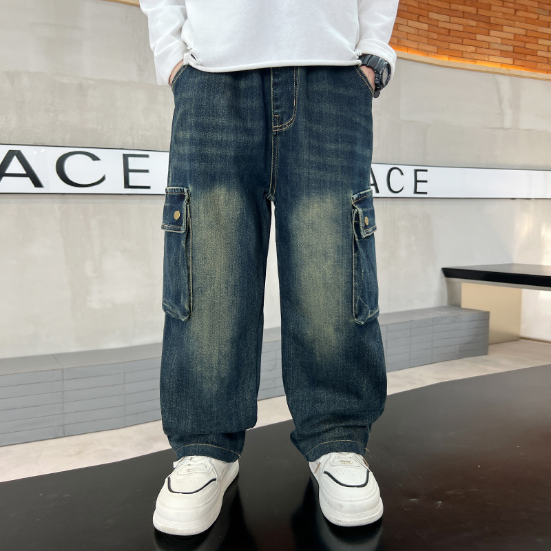 Chlapčenské jarné a jesenné rovné pracovné džínsy so širokými nohavicami, nové stredné a veľké detské pekné nohavice, veľkoobchod, trendy a štýlové