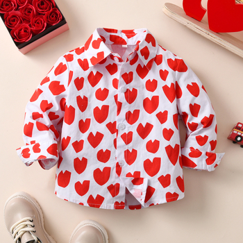 2025. aasta uus piiriülene kevad-suvise stiiliga poiste punane armastuseprindiga pikkade varrukatega särk