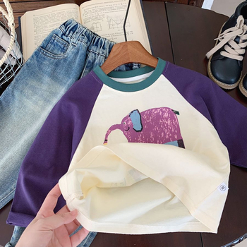 Тениска с дълъг ръкав за момчета, есен 2025, нова, детска, мека, ежедневна, с анимационен филм, универсална, модерен топ с реглан ръкав