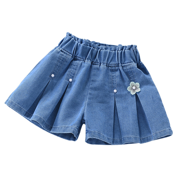 Tüdrukute pehmed teksariidest lühikesed püksid, suvised õhukesed laste Korea stiilis lahtised kuumad püksid 2025. aasta uued väikelapse tüdrukute püksid