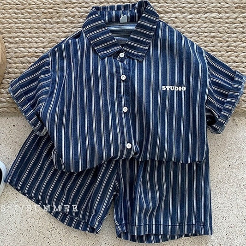 Detský oblek s krátkym rukávom 2023 Letné detské oblečenie Western štýl Detské chlapčenské košeľové šortky s vertikálnymi pruhmi Dvojdielna súprava Trendy