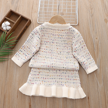 Κοριτσίστικο κοστούμι-φούτερ με κουκούλα ψαριού Φθινόπωρο/Χειμώνας 2024 Σετ φούστας δύο τεμαχίων από δαντέλα και πλεκτή φούστα-ζακέτα