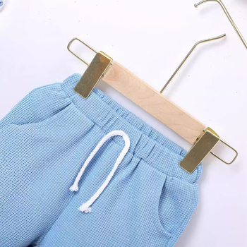 Ljetni dvodijelni set za dječake s jednogodišnjim rođendanskim pismom, vezom i kratkim rukavima