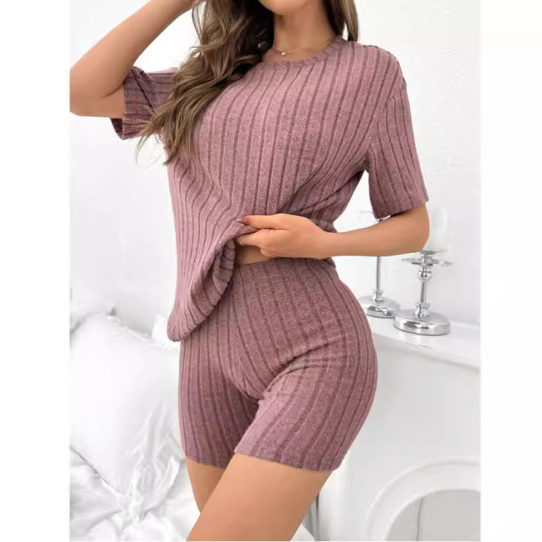 Dámske ležérne šortky s rebrovaným vzorom, pletený set z Európy a Ameriky z roku 2024, ležérny štýl, jednofarebný, ležérny štýl, voľnočasové oblečenie