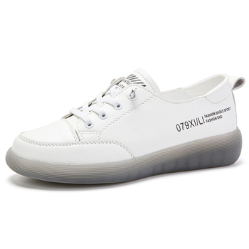 Zahraničný obchod Matka topánky Mäkká podrážka Mäkký povrch Ľahká nie unavená noha Jednoduché topánky Šnurovacie nazúvacie ploché ležérne biele topánky pre ženy