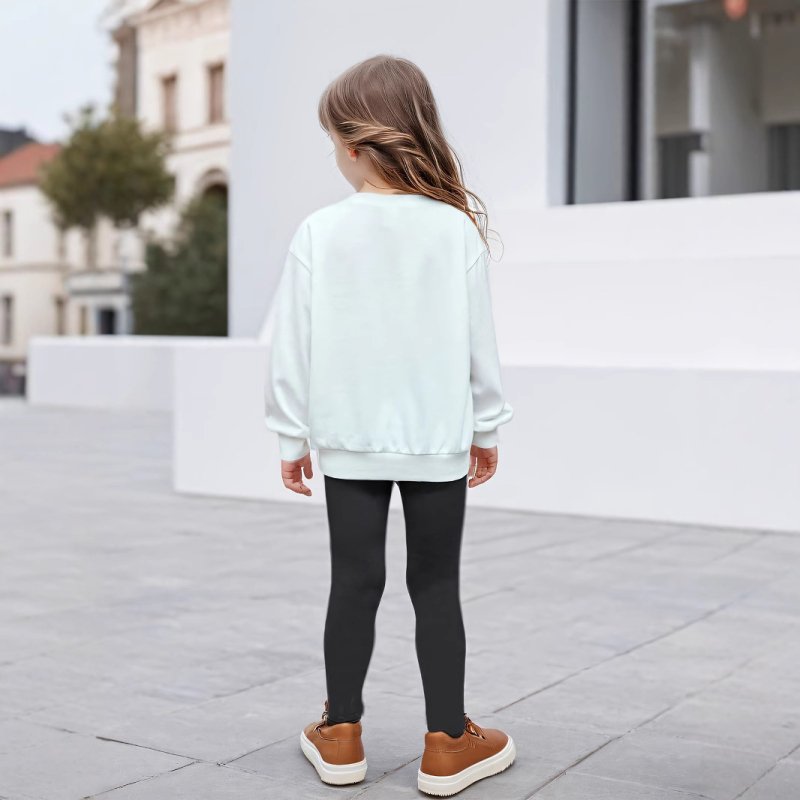 Prekogranična vanjska trgovina INS djevojke djevojke u slobodno vrijeme s tiskom u obliku srca bijeli okrugli izrez džemper i crne hlače jesensko odijelo