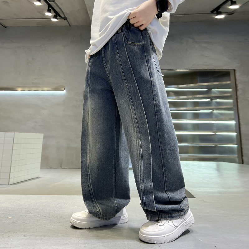 Blugi pentru copii primăvara și toamna 2024, pantaloni noi de marcă la modă pentru băieți, de mărime medie și mare, pentru copii, de primăvară, lejeri, în stil occidental, cu picior larg