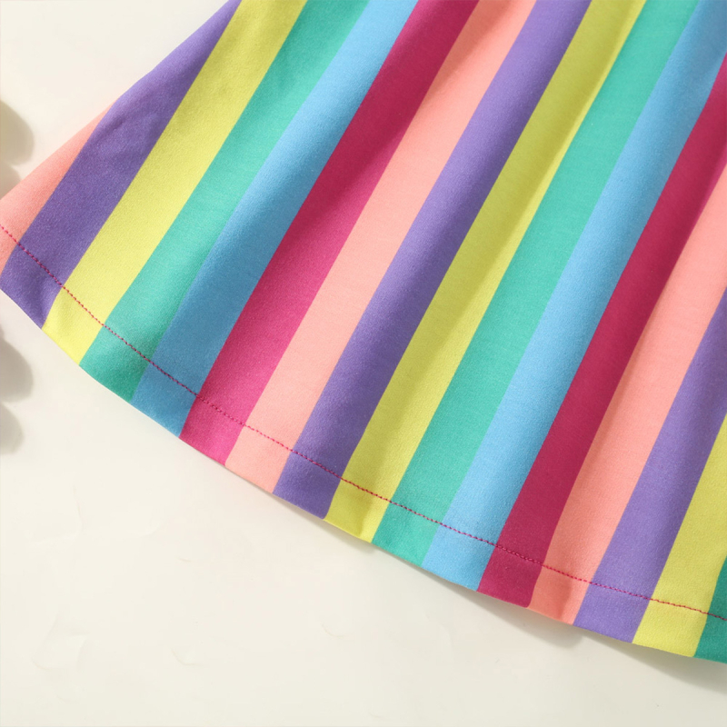 Letné nové dievčenské šaty s dúhovou farbou, výrazná pruhovaná nazúvacia sukňa