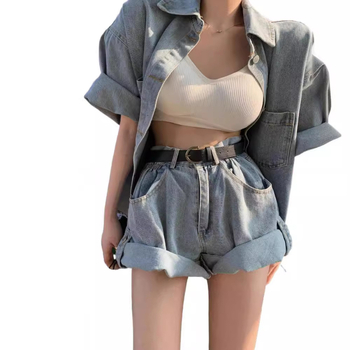 Κοστούμι real shot του 2024, κορεατική εκδοχή χαλαρού κοντομάνικου πουκάμισου με ψηλή μέση, τζιν σορτς, δύο τεμαχίων κοστούμι