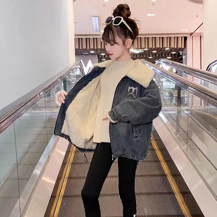 Mergaičių flisinis švarkelis rudeniui ir žiemai 2024 m., pastorintas žieminis džinsinis viršus su atlenkiama apykakle madingiems vaikiškiems deriniams