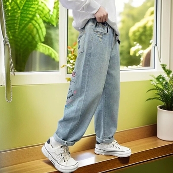 Kevadpoiste teksad 2025. aasta kevad- ja sügisuued plahvatused internetis. Populaarsed luksuslikud ilusad naiste keskmise ja suure suurusega tüdrukute teksad.