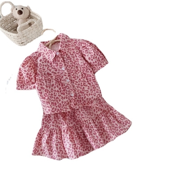 Παιδικά ρούχα Ai Le Rabbit 2022 Άνοιξη και καλοκαίρι, νέο σετ με ροζ λεοπάρ τοπ με ψηλή μέση και φούστα για κορίτσια