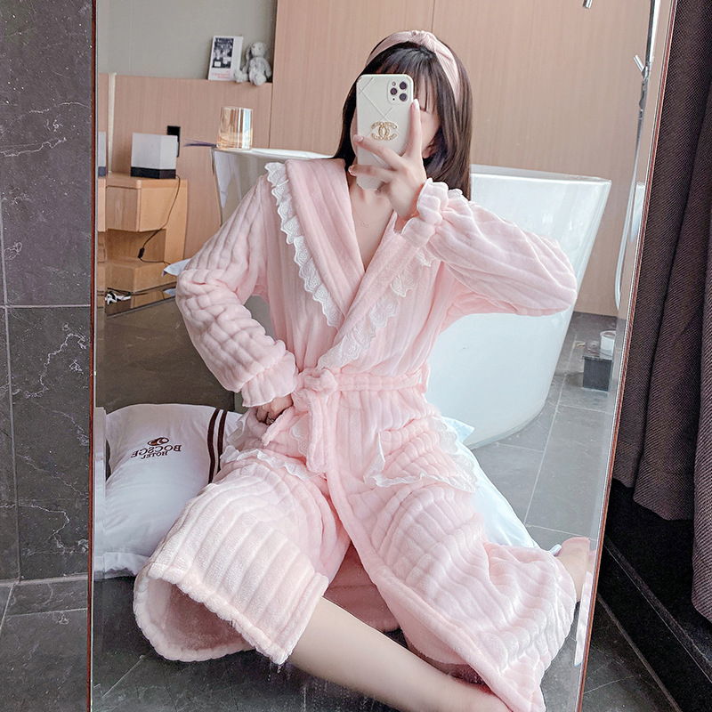 Ženska spavaćica od koraljnog flisa za jesen i zimu, dugi, zadebljani, s flis podstavom, flanelski ogrtač, zimska pidžama za kućnu upotrebu W6001# Roza