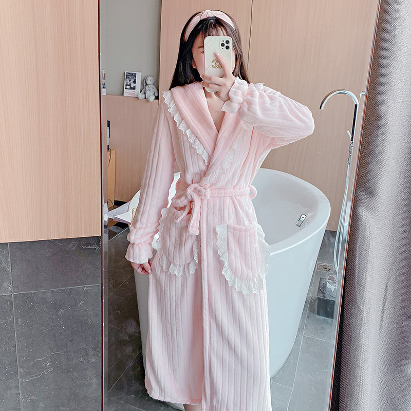 Ženska spavaćica od koraljnog flisa za jesen i zimu, dugi, zadebljani, s flis podstavom, flanelski ogrtač, zimska pidžama za kućnu upotrebu W6001# Roza