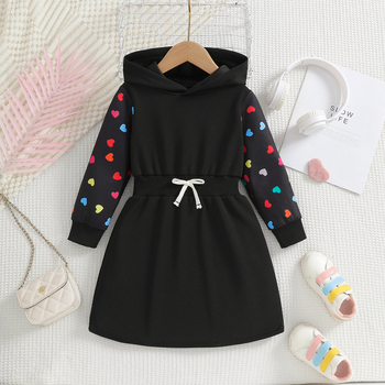 Dievčenské trojrozmerné švy s mašľou a farebným rukávom s potlačou v páse, dlhý rukáv a kapucňa v cezhraničnom európskom a americkom štýle