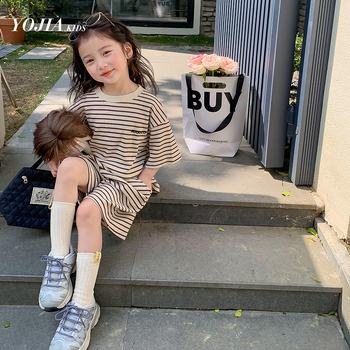 Djevojački sportski komplet za ljeto 2023., novi stil, ležerna odjeća za djevojčice, prugasta majica kratkih rukava, dječji komplet od dva dijela