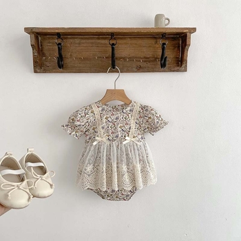 Καλοκαιρινή κορεάτικη φούστα τριγωνάκι για μωρά 2025 με κοντό μανίκι, δαντέλα, κούφια δαντέλα, φλοράλ φούστα με τιράντες