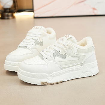 Χειμερινά νέα ζεστά μικρά λευκά παπούτσια με επένδυση από φλις για γυναίκες, φοιτητικά παπούτσια, κορεατική έκδοση αθλητικών παπουτσιών με αυξημένη άνεση