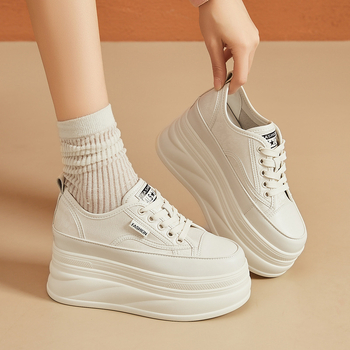 Módne malé biele dámske topánky s hrubou podrážkou, vysoké topánky na jar a leto, nové ľahké, priedušné, mäkké, športové, ležérne topánky