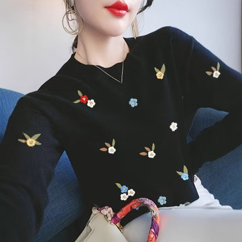 2025. Novi ženski pulover s okruglim izrezom i odgovarajućim bojama, svestran, kontrastne boje, pletena majica širokog tipa koja smanjuje starenje